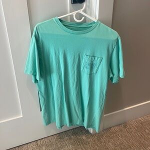 Vineyard vines green tee shirt M